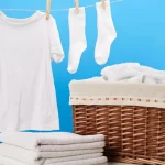 meleg-forro-vagy-hideg-melyik-vizben-a-legjobb-feher-ruhat.webp.webp